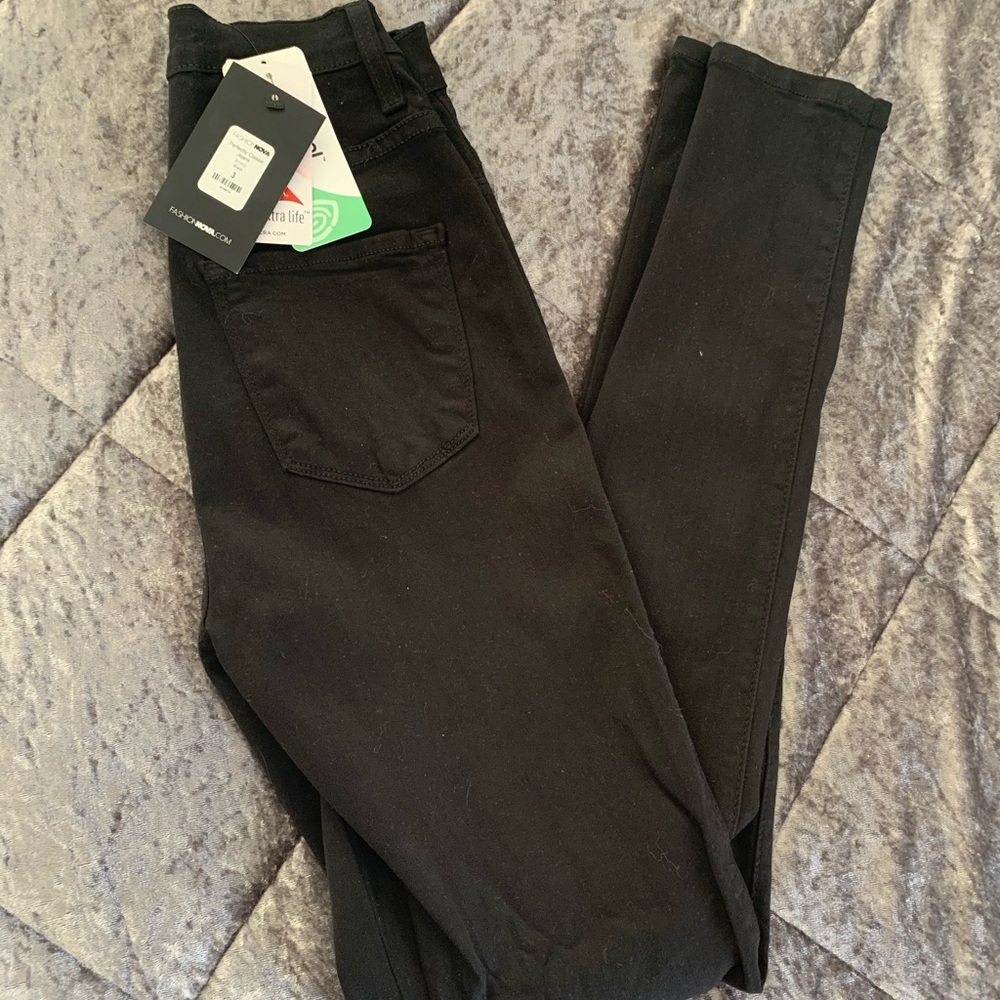 fashion nova jeans